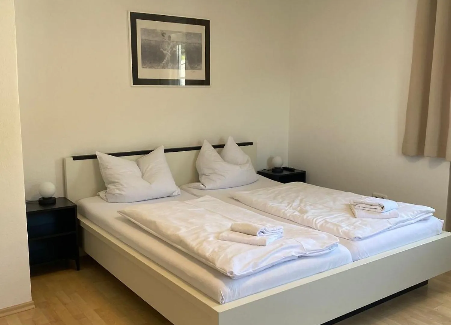 Chalets, Ferienhaeuser Mit Sauna Am Ferienhof Schiegl In Alleinlage Brennberg