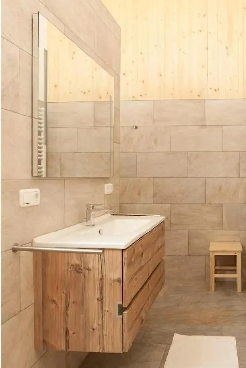 Gemuetliche Chalets & Ferienhaeuser Mit Sauna Am Ferienhof Schiegl Im Bayrischen Wald Brennberg